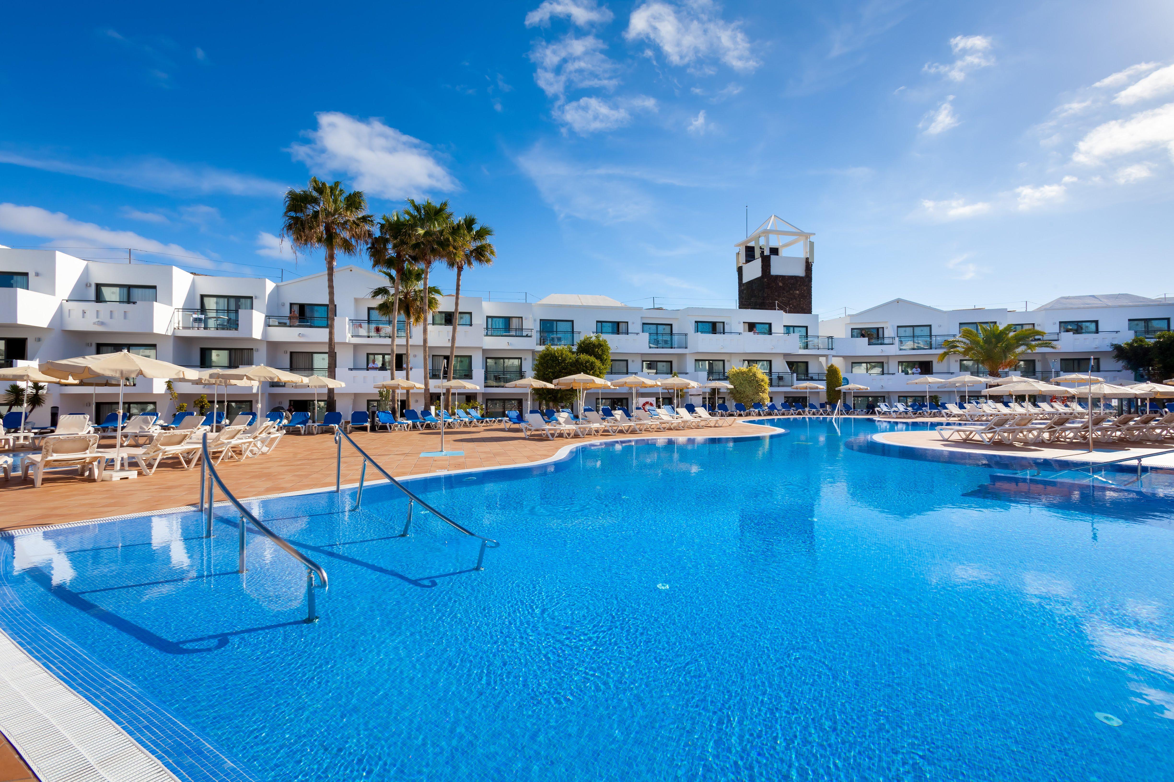 Thb Lanzarote Beach กอสตา เตกีสเซ ภายนอก รูปภาพ