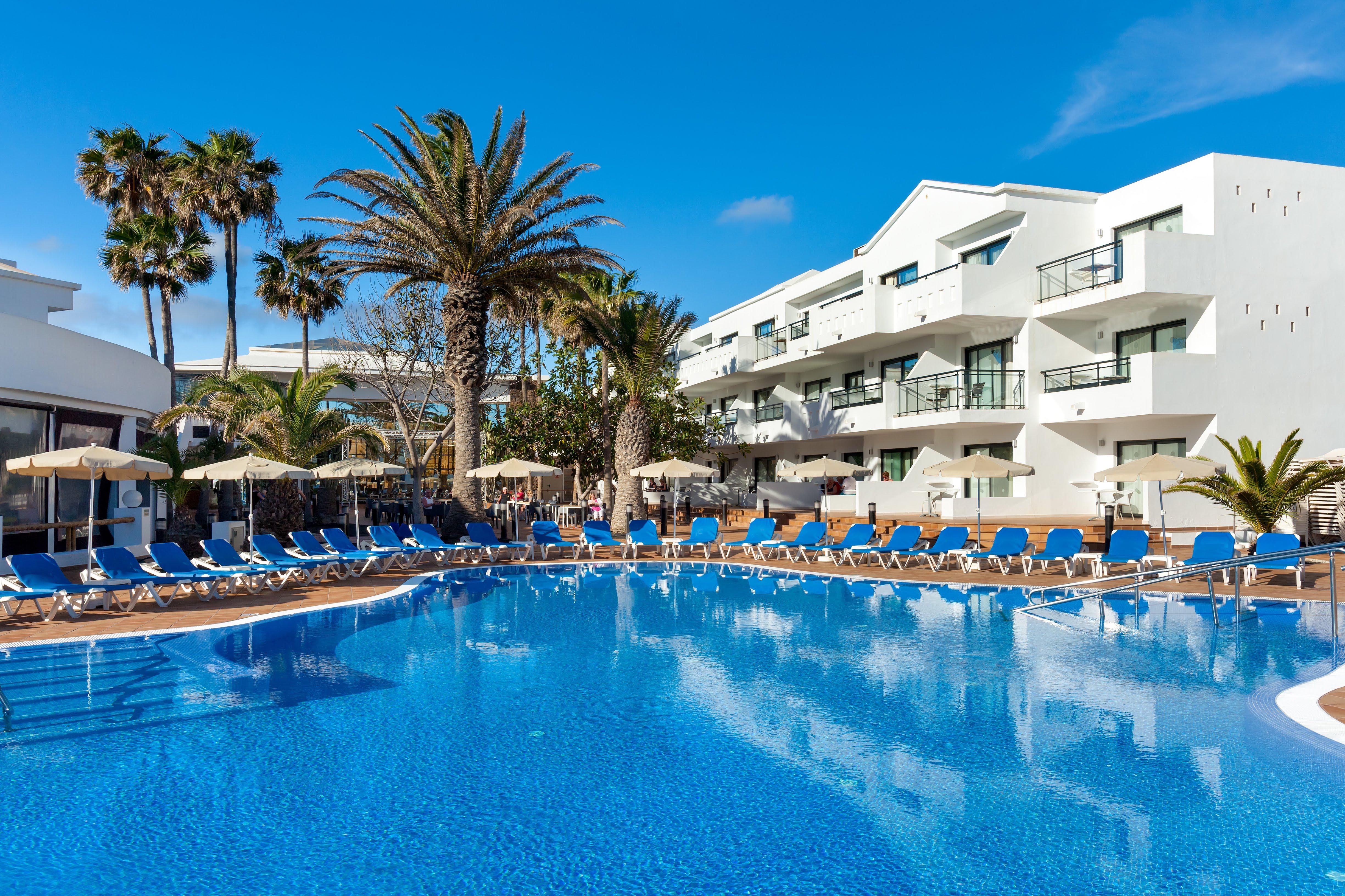 Thb Lanzarote Beach กอสตา เตกีสเซ ภายนอก รูปภาพ