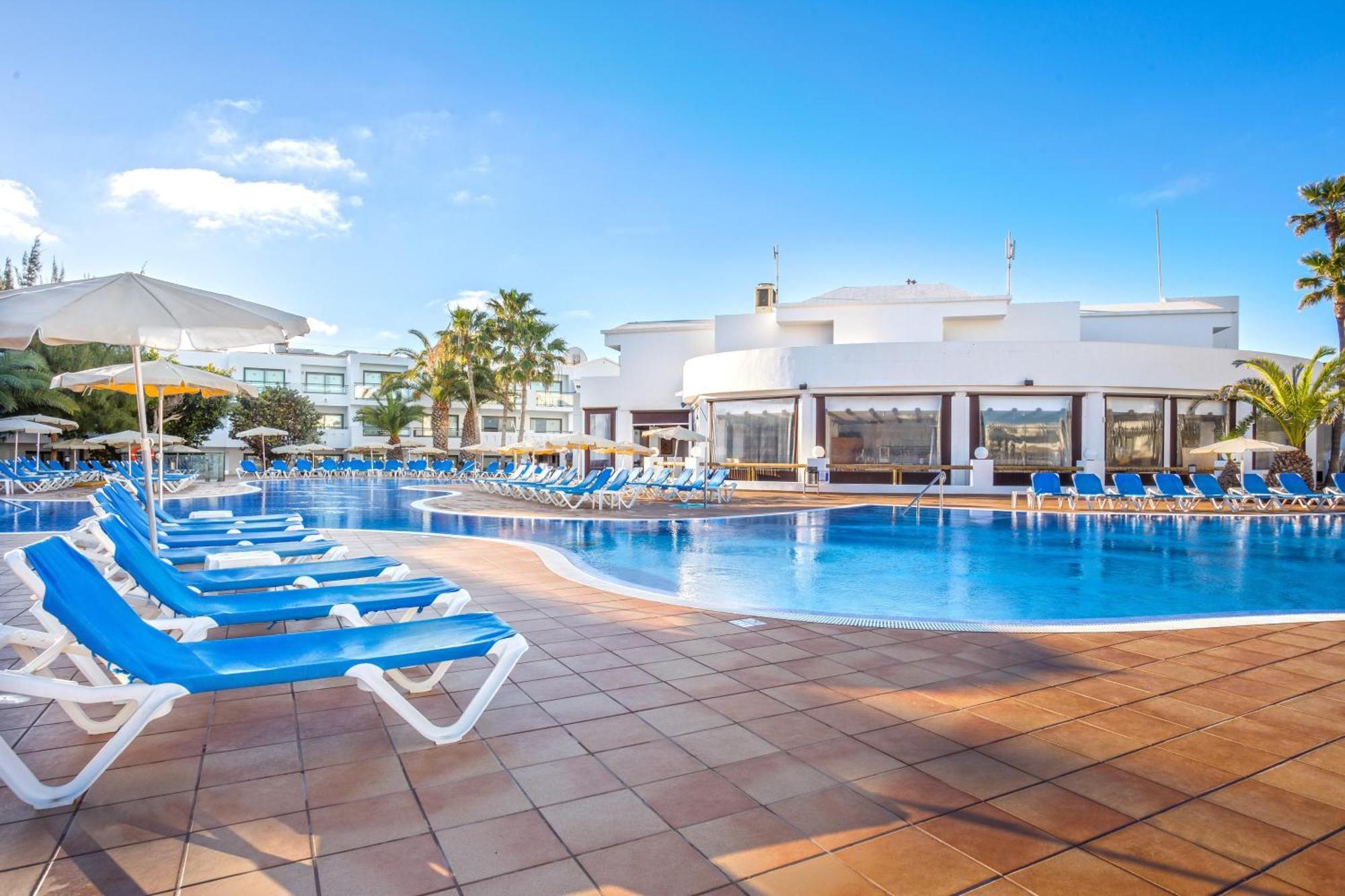 Thb Lanzarote Beach กอสตา เตกีสเซ ภายนอก รูปภาพ