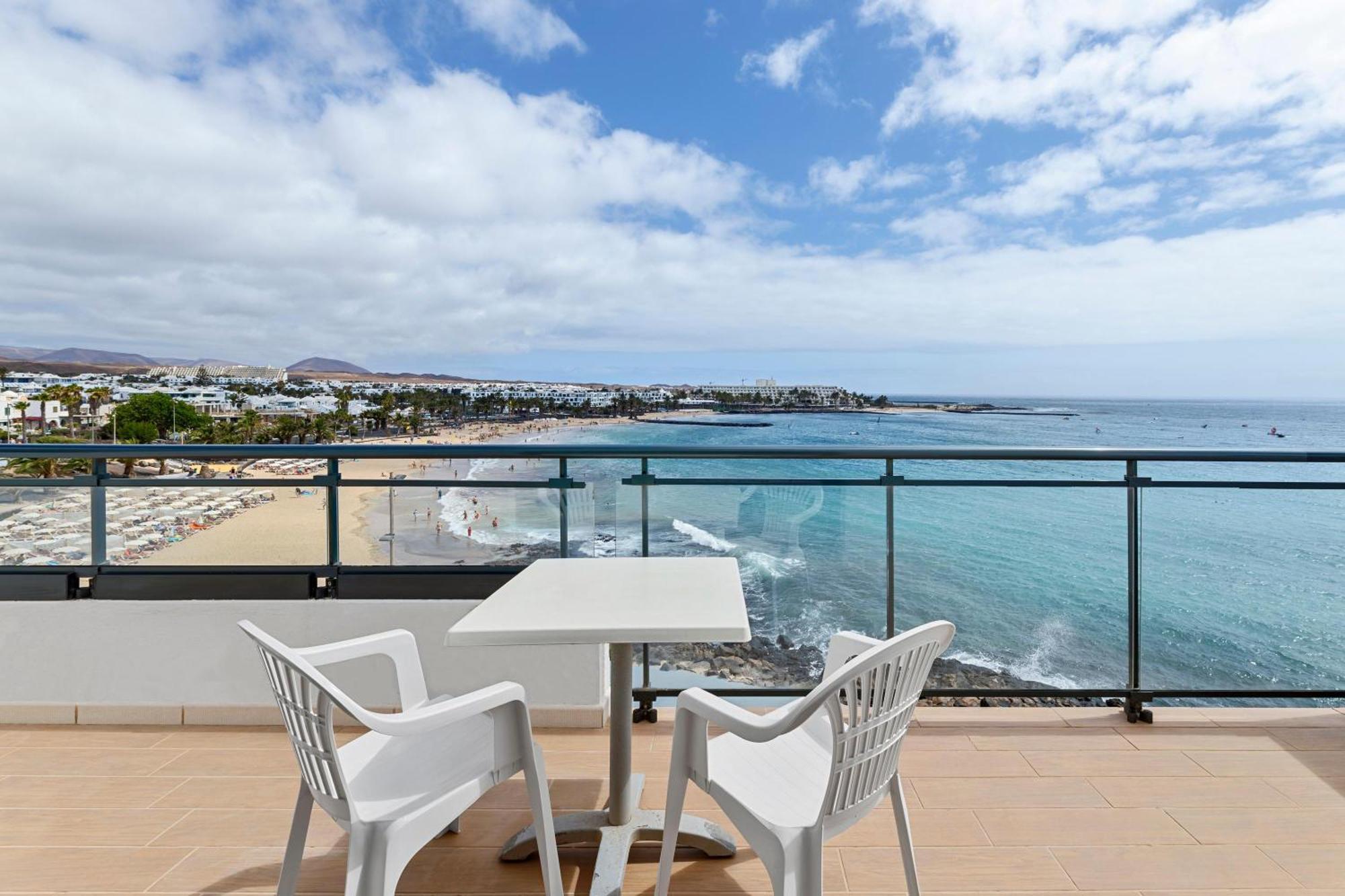 Thb Lanzarote Beach กอสตา เตกีสเซ ภายนอก รูปภาพ