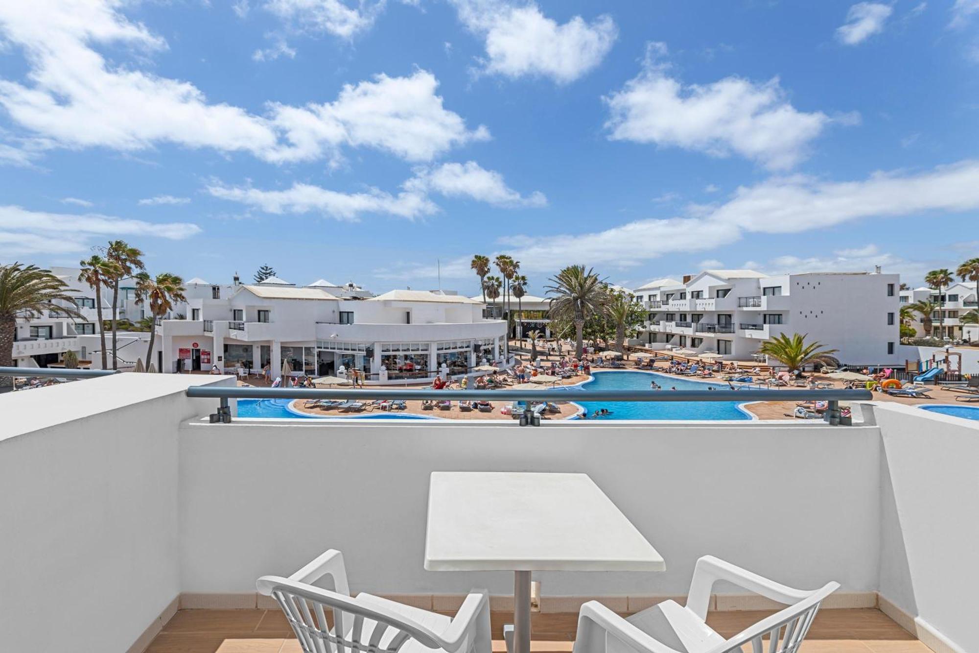 Thb Lanzarote Beach กอสตา เตกีสเซ ภายนอก รูปภาพ